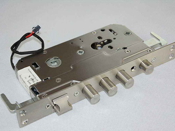 南涧24小时上门开锁公司