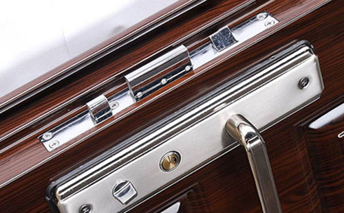 南涧24小时上门开锁公司